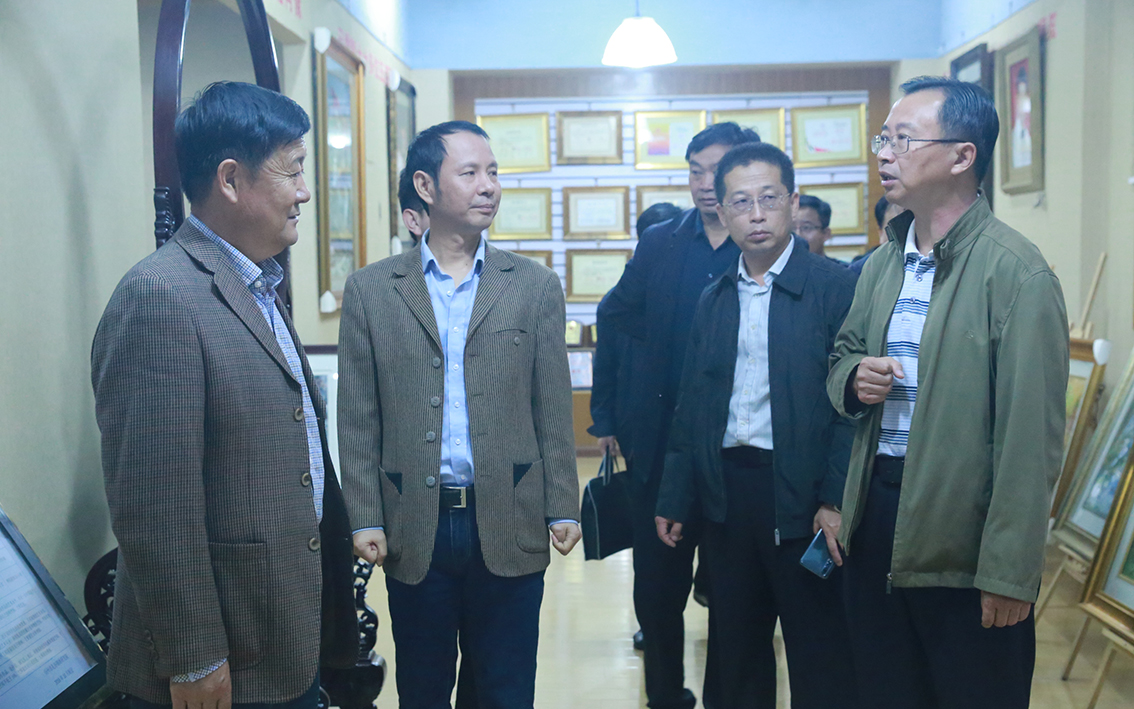 方城县政协赴扬州礼好一然绣研究院取经人才兴县之道,包彦鸣,刘忠民,朱军成.jpg