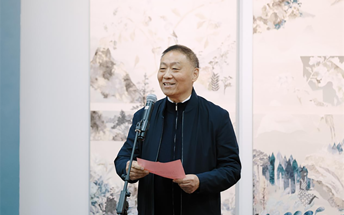 《百工金陵》 南京织绣艺术作品展盛大开幕，传承千年织绣文化，江苏省工艺美术行业协会、工艺美术学会名誉会长，中国工艺美术学会专家委员会副主任马达.png